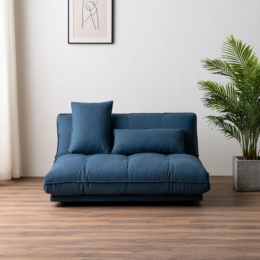 Rozkładana sofa do spania z tapicerki w kolorze niebieskim, składana konstrukcja, nowoczesny mebel do salonu marki Timbertechbenchco